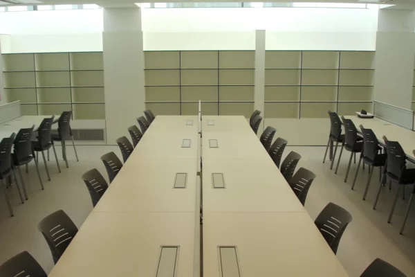 Biblioteca-ADE-poli-002 Biblioteca-ADE-poli-002